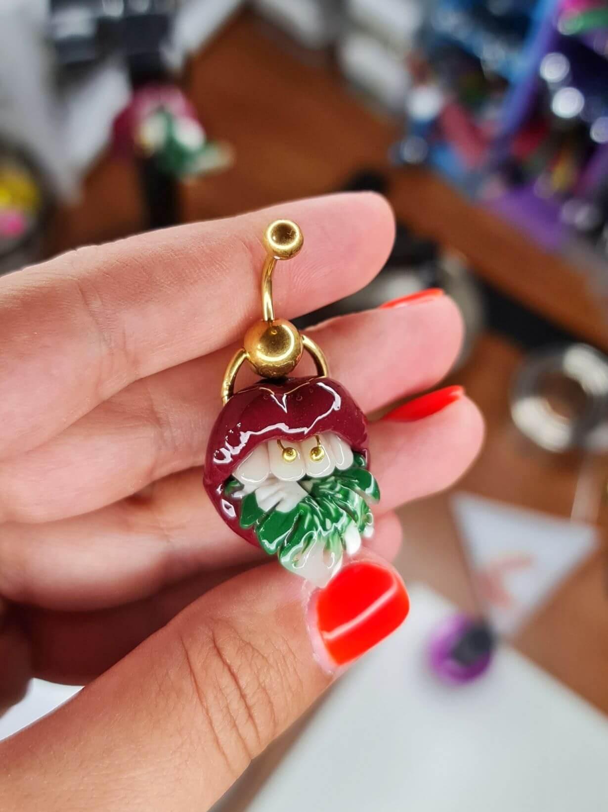 Monstera Albo Leaf Belly Ring - unique creations by ioArtStudio